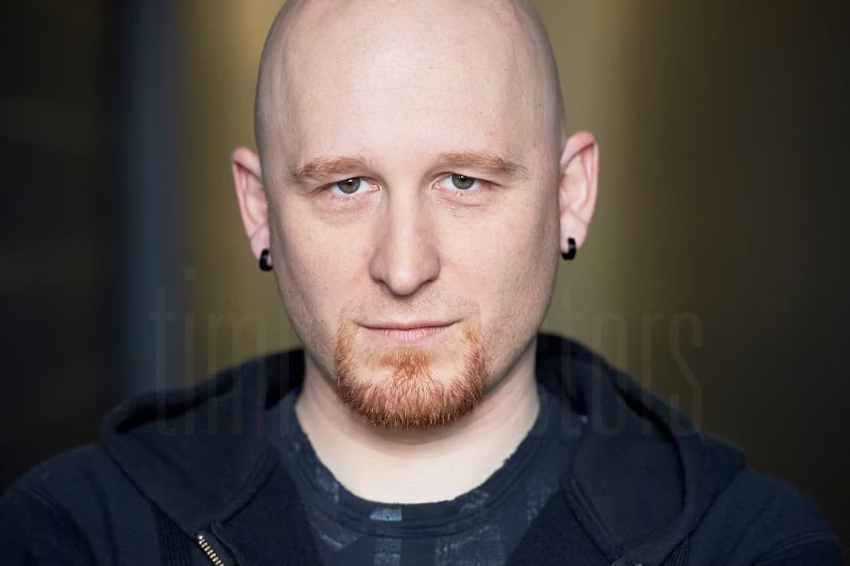 Craig Burnatowski — Headshot 6